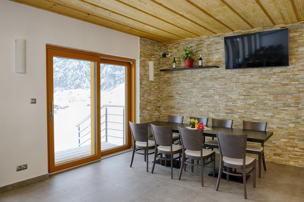 מודרבה Ea Horsky Hotel Hajenka מראה חיצוני תמונה